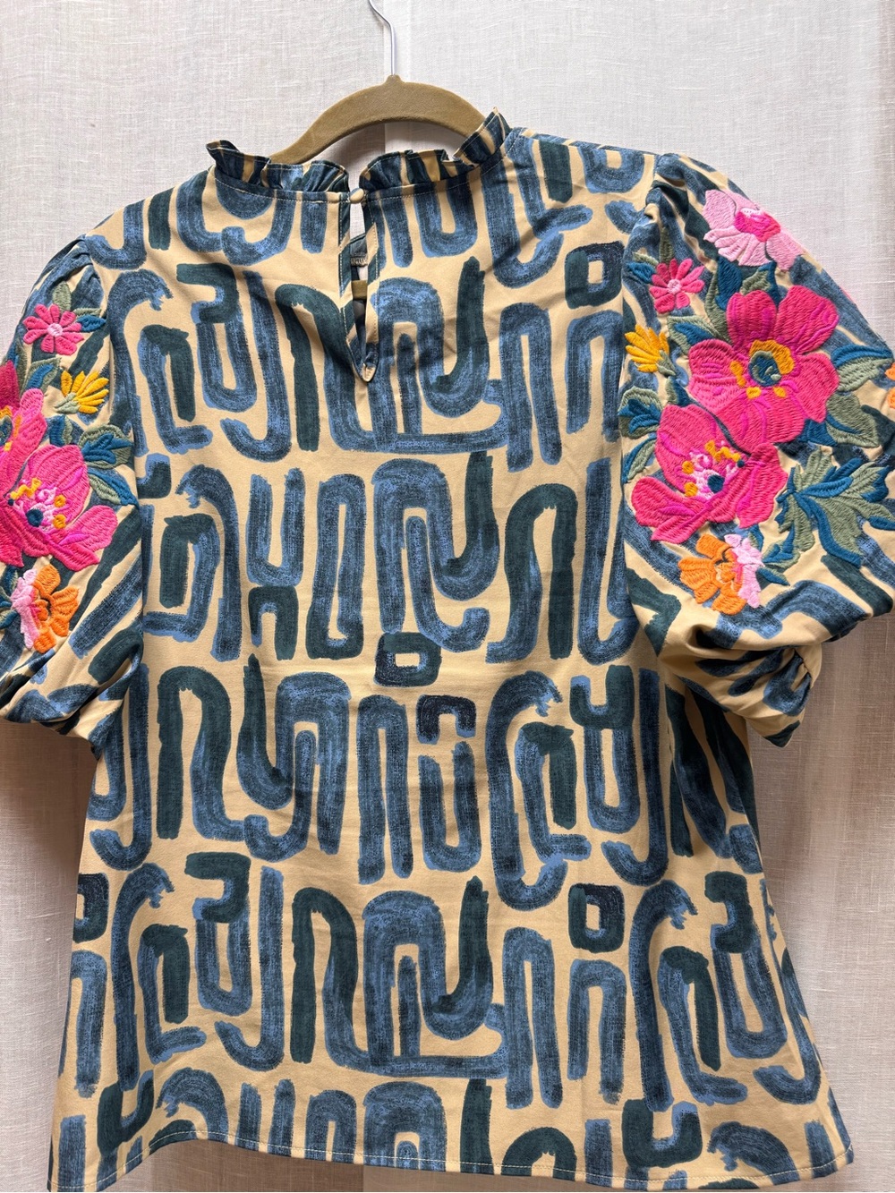 THML Beige and Navy Abstract Top with Pink Floral Embroidered Puff Sleeves - Picture 3 of 3